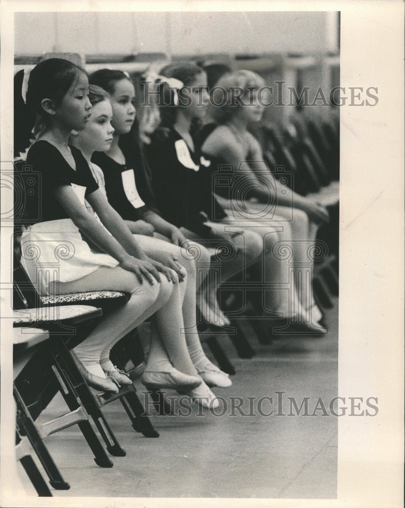 1980 Press Photo Nutcracker Ballet Auditions Arie Crown - RRW51593 - Historic Images