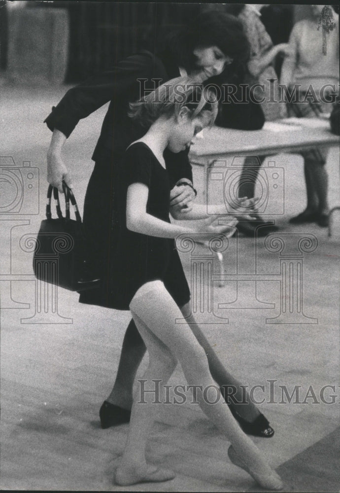 1967 Press Photo Ballet Dancing - RRW51597 - Historic Images