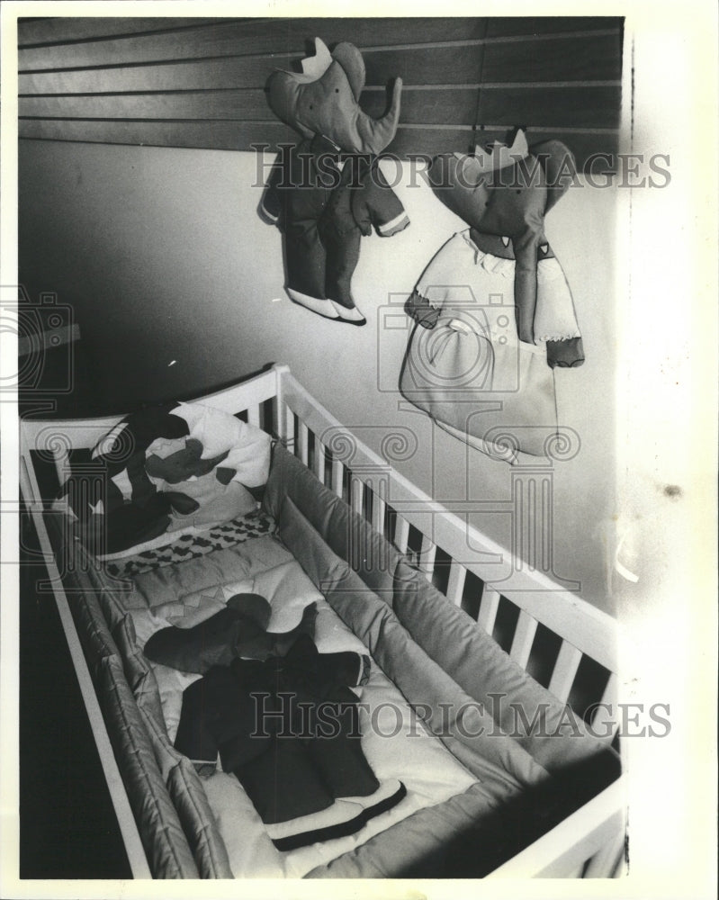 1985 Press Photo BABY FURNITURE ACCESSORIES - RRW51687 - Historic Images