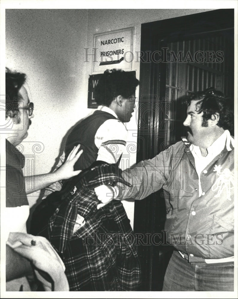 1978 Press Photo Methadone Maintenance Institute Arrest - RRW51833 - Historic Images