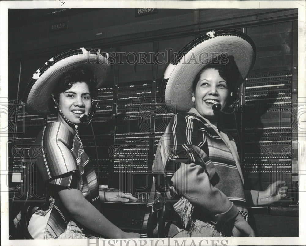 1959 Press Photo Two Bell Telephone Company Amigo Flora - RRW51921 - Historic Images