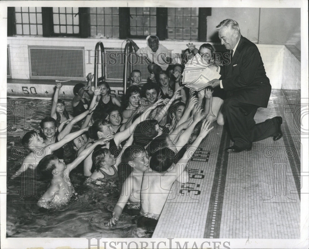 1959 Press Photo PanAmerican Catholic Swim Club IL - RRW51939 - Historic Images