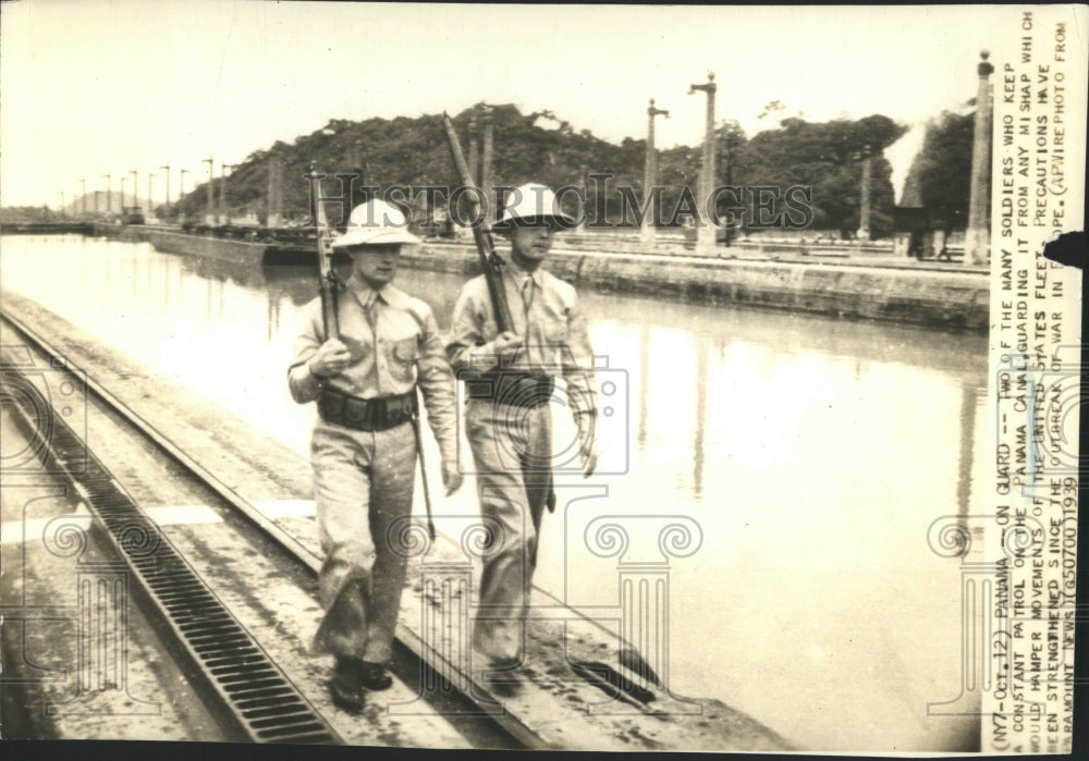 1939 Press Photo Canal Panama Constant Patrol Soldier - RRW51973 - Historic Images