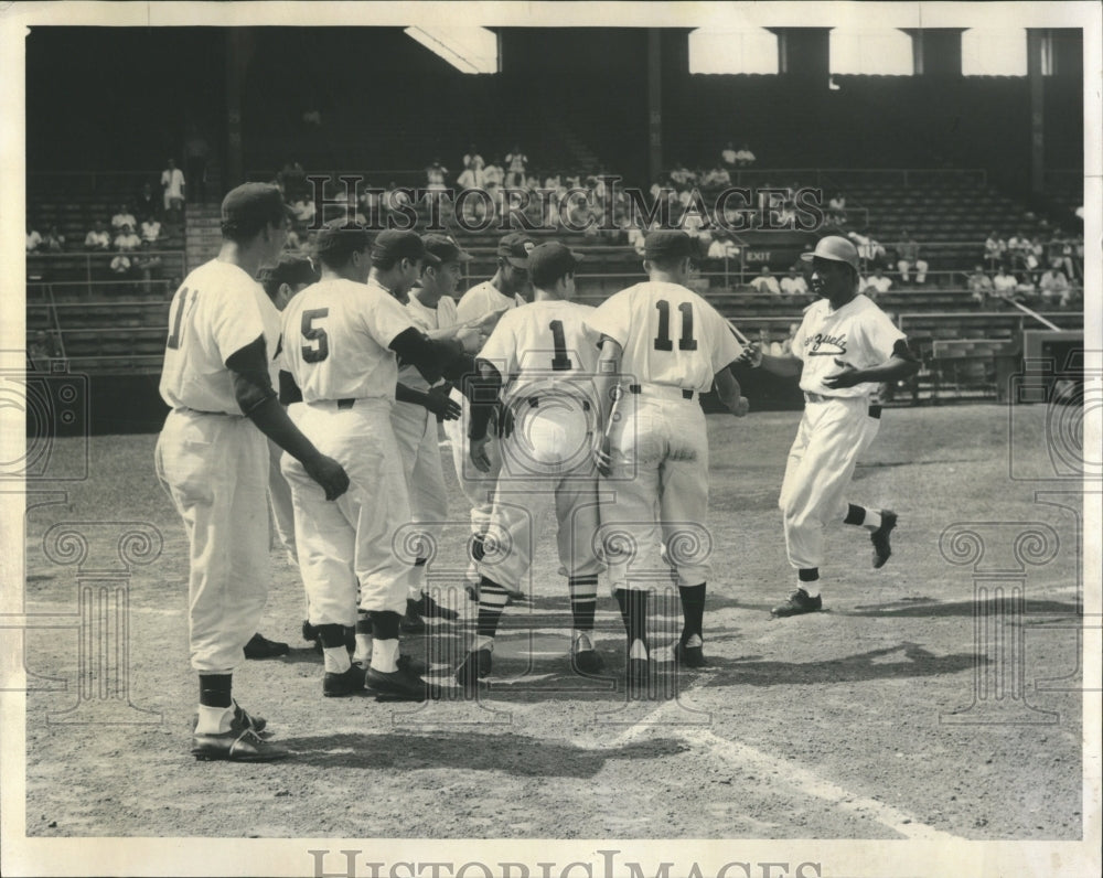 1959 Press 1st Baseman Jose Floresand Venzuelan Players - RRW52027 - Historic Images