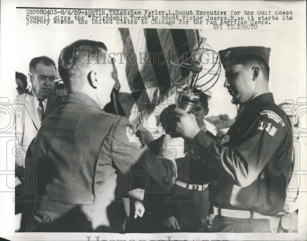 1959 Press Photo Friendship Torch PanAmerican Games - RRW52057 - Historic Images