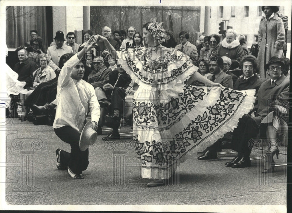 1978 Press Photo Pan American Day Folk Dancers - RRW52125 - Historic Images