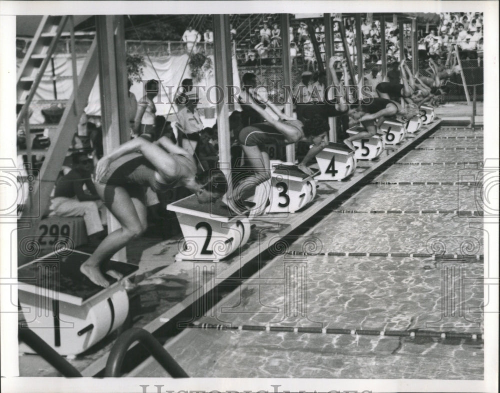 1959 Press Photo Pan American Games Swimming - RRW52177 - Historic Images