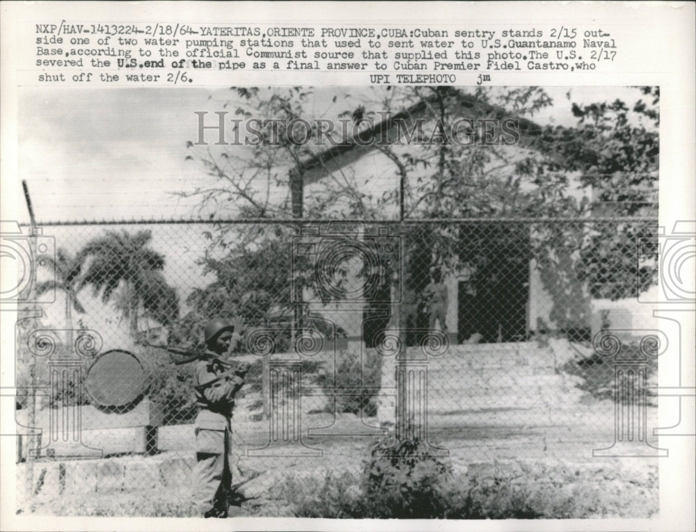 1964 Press Photo Cuba Sentry Water Pumping Station - RRW52333 - Historic Images