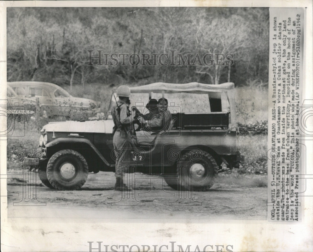 1962 Press Photo Guantanamo Base Jeep Outside Guard - RRW52337 - Historic Images