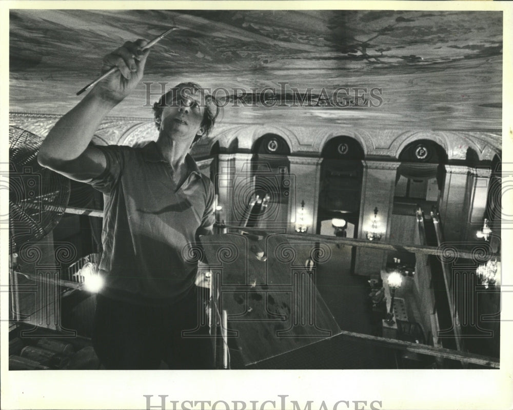 1983 Press Photo Ledo Lippi Palmer House - RRW52557 - Historic Images