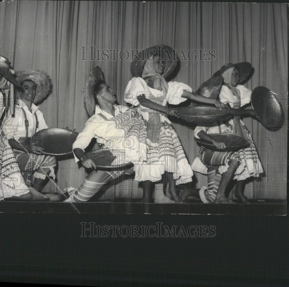 1960 Press Photo Carnival Rio Empire Room Copacabana - RRW52563 - Historic Images