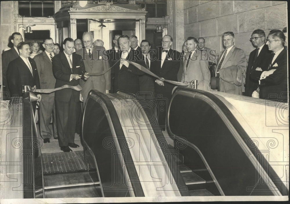 1957 Press Photo Palmer House Escalator Ribbon Cutting - RRW52567 - Historic Images