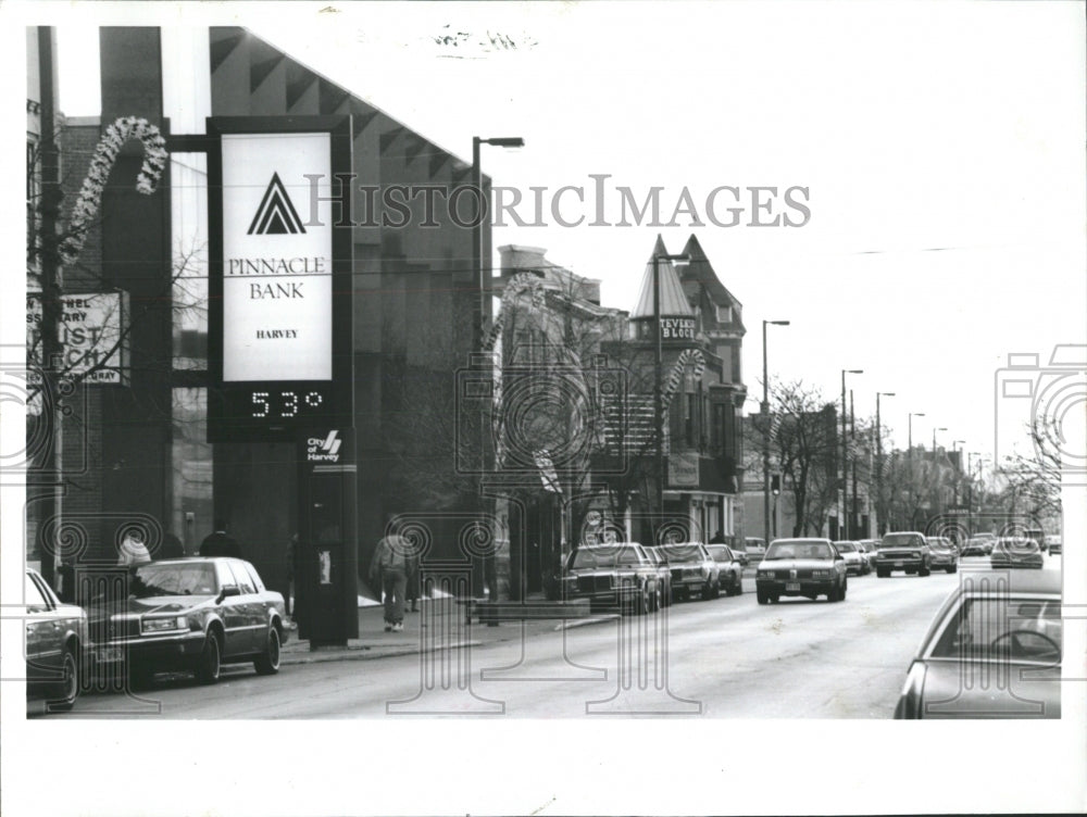 Press Photo Harvey Shopping District - RRW52769 - Historic Images