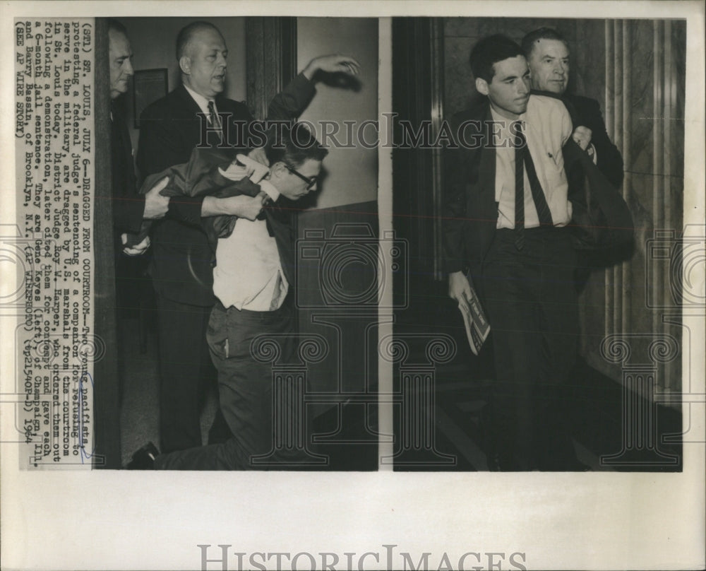 1964 Press Photo Pacifists - RRW53083 - Historic Images