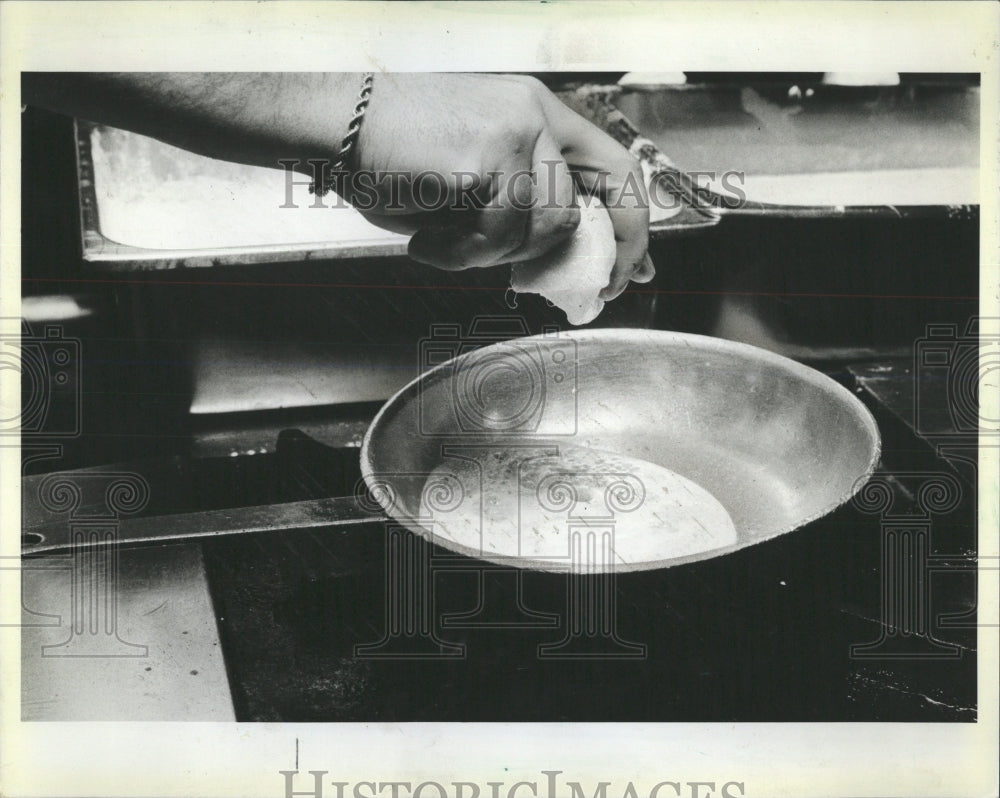 1983 Press Photo Chef DiCenzo - RRW53149 - Historic Images