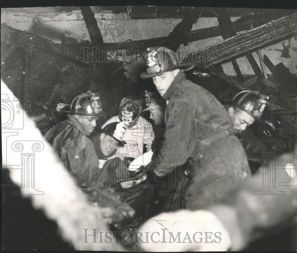 1958 Press Photo Chicago Area Fire Accidents - RRW53561 - Historic Images