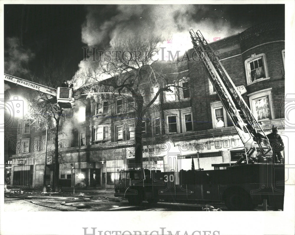 1980 Press Photo Cryle Hotel Fire Michigan - RRW53591 - Historic Images