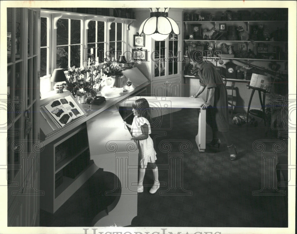 1980 Press Photo Family Room Homes Housing - RRW53659 - Historic Images