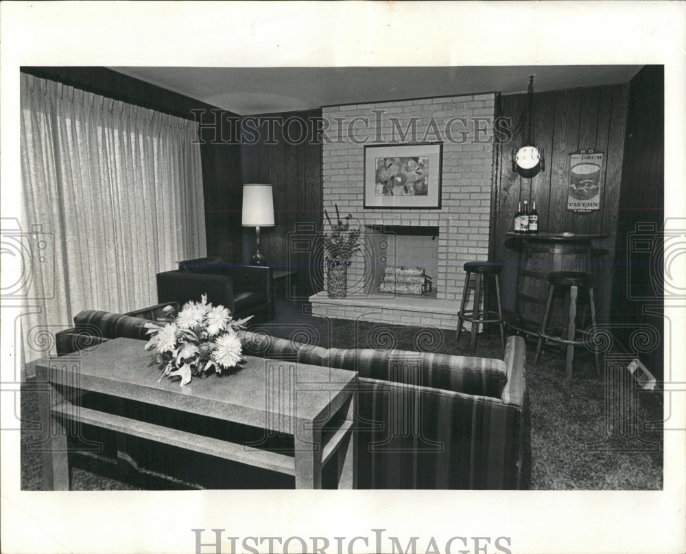 1973 Press Photo Family Room - RRW53677 - Historic Images