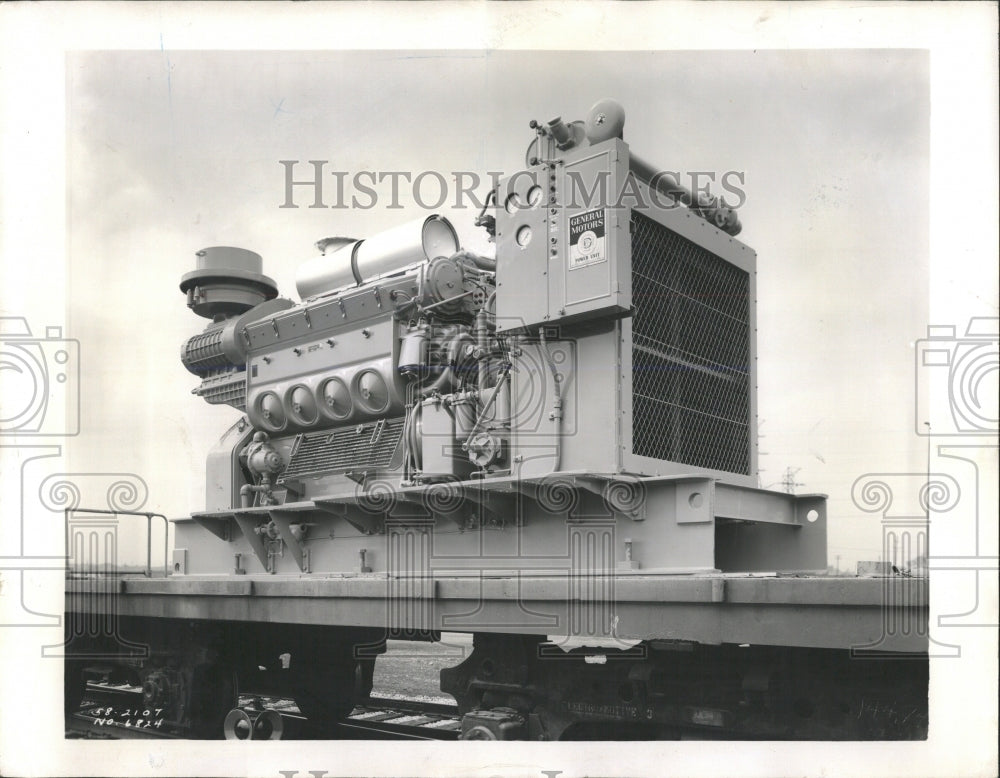 1956 Press Photo Self-Contained Diesel Set - RRW53777 - Historic Images