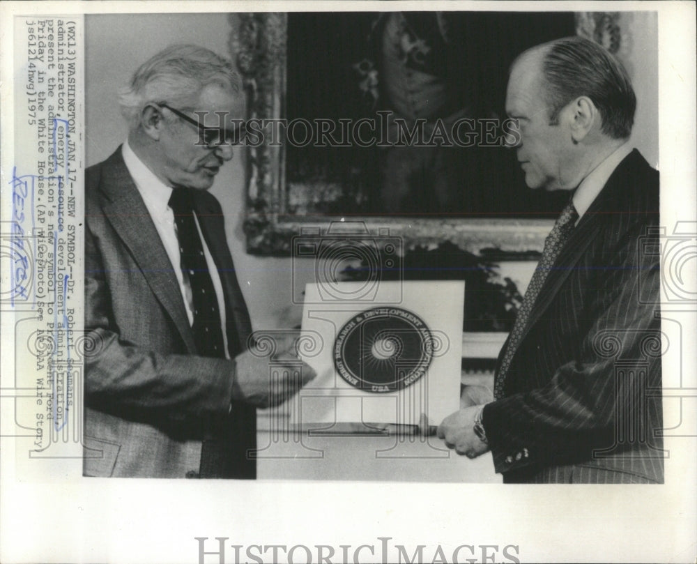 1975 Press Photo Energy Resource Development - RRW53857 - Historic Images