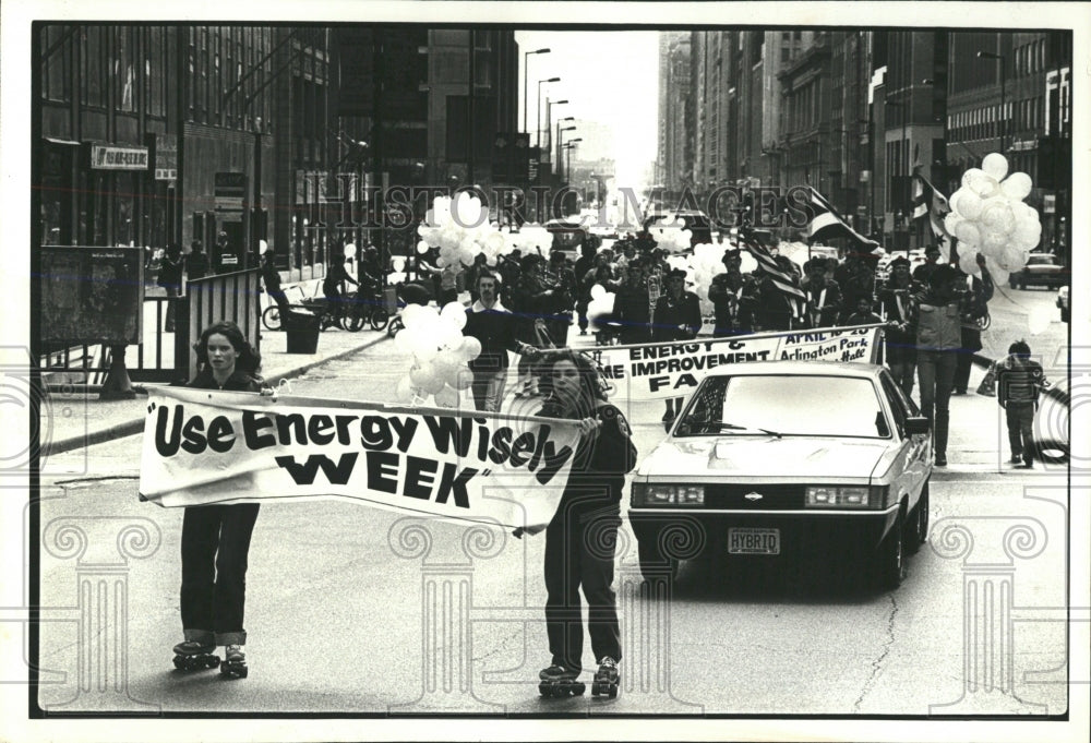 1980 Press Photo Energy Use Wise Week - RRW53877 - Historic Images