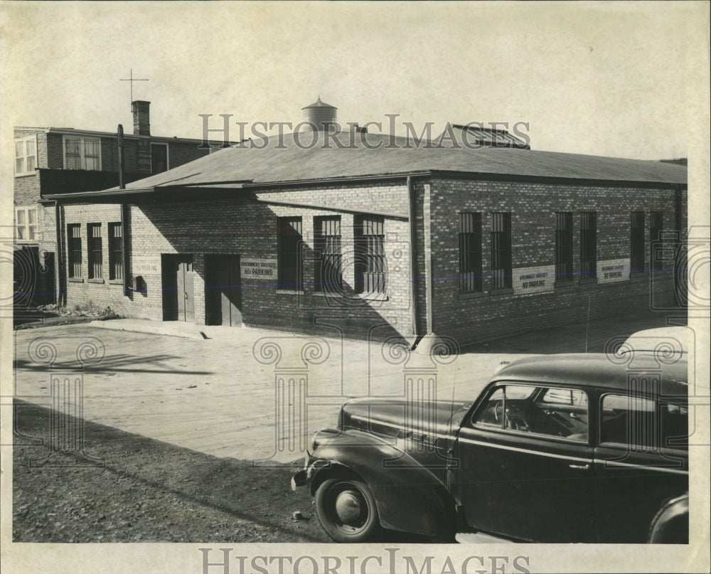 1952 Press Photo Elmwood Park Post Office Robbery Scene - RRW54077 - Historic Images