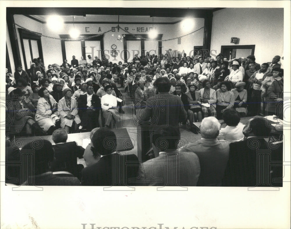 1984 Press Photo Englewood Community Resident Jam Kelly - RRW54091 - Historic Images