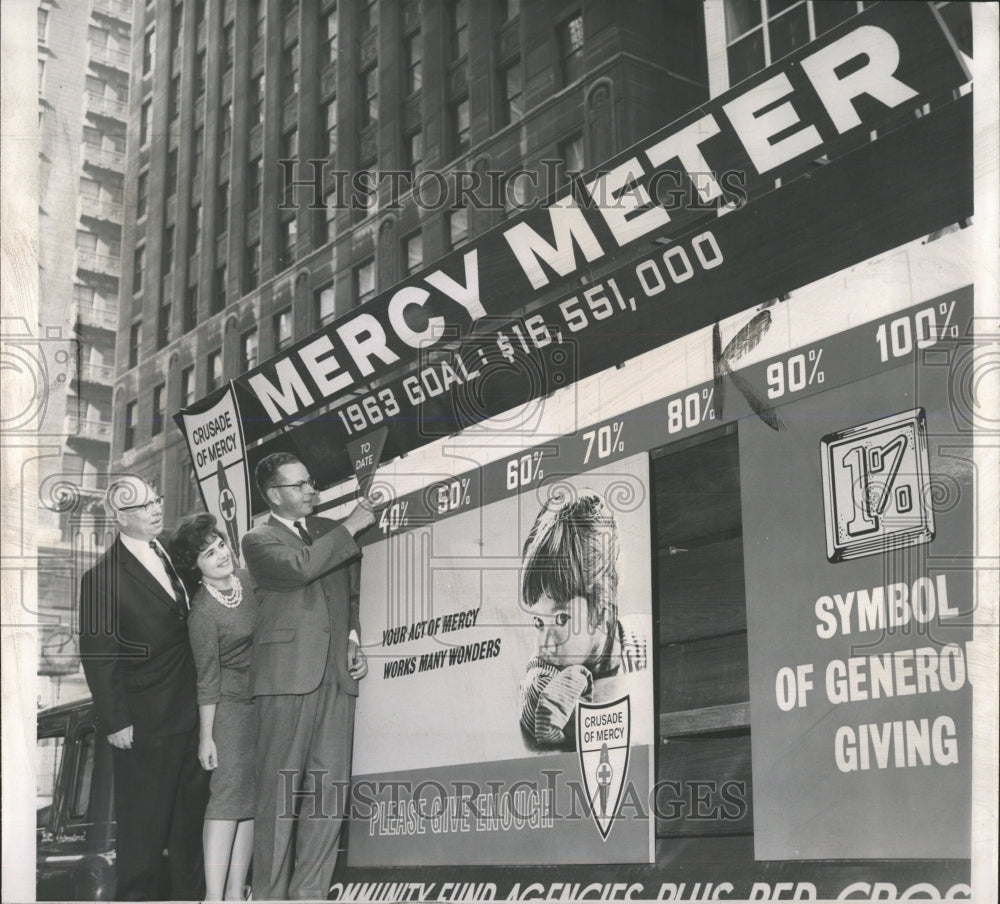 1963 Press Photo Crusade Mercy - RRW54235 - Historic Images