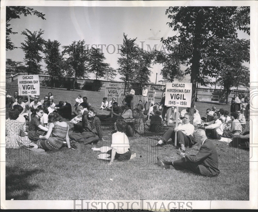 1961 Press Photo Hiroshima Day Commemoration - RRW54579 - Historic Images