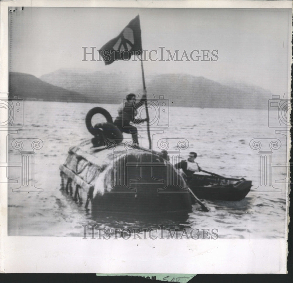 1961 Press Photo Nuclear Submarine Scotland Protest - RRW54589 - Historic Images