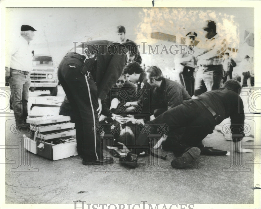 1987 Press Photo Bedford Park Officer James Janchenko - RRW54731 - Historic Images