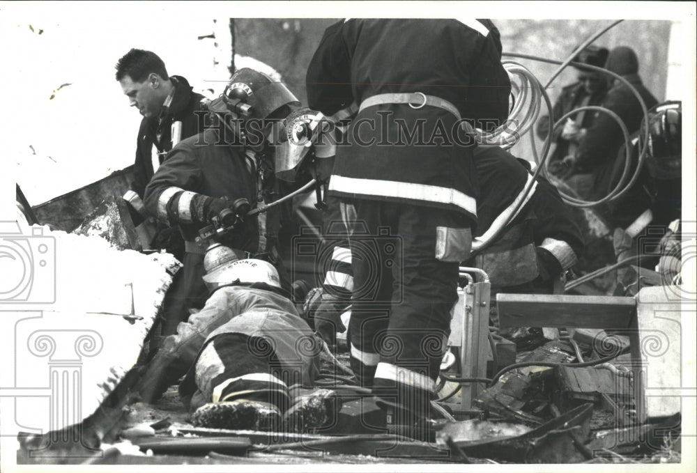 Press Photo Anthony Spencer Accidents Chicago Area - RRW54753 - Historic Images