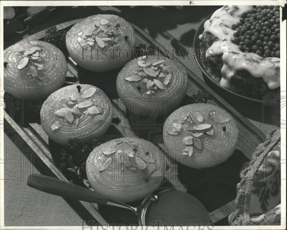 1970 Press Photo Sweet Spanish Onions Spiced Dish - RRW55101 - Historic Images