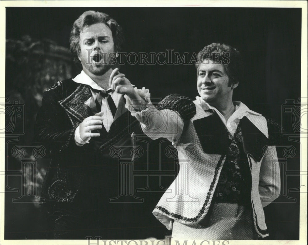 1984 Press Photo Baritone Patrick The Barber of Seville - RRW55115 - Historic Images