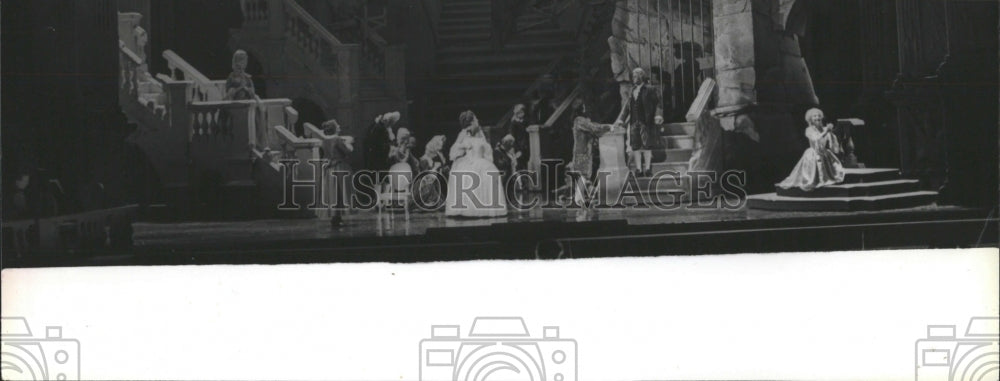 1992 Press Photo The Ghosts of Versailles Opera II Acts - RRW55175 - Historic Images