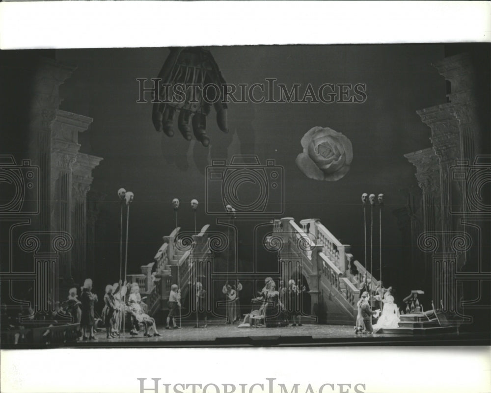 1991 Press Photo Act Scene Opera Ghost Versailes - RRW55177 - Historic Images