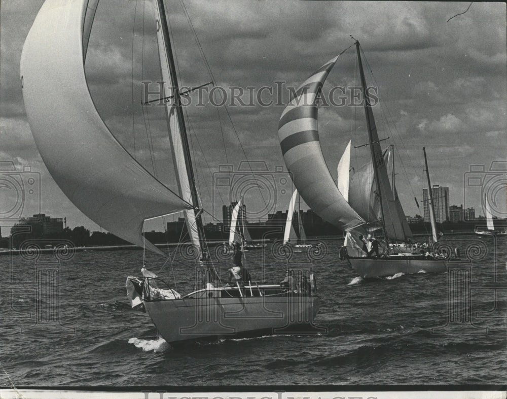 1970 Press Photo LAKEFRONT FESTIVAL 1970 SAILBOAT - RRW55187 - Historic Images