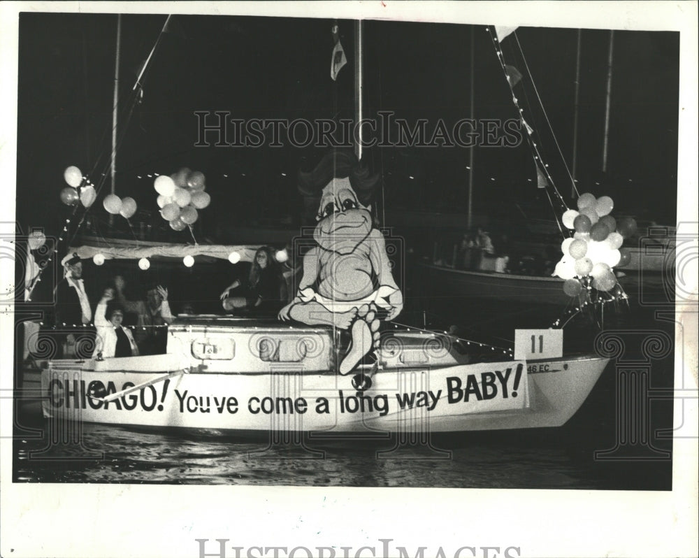 1980 Press Photo Boat Monroe St Yacht Parade Club Huge - RRW55191 - Historic Images