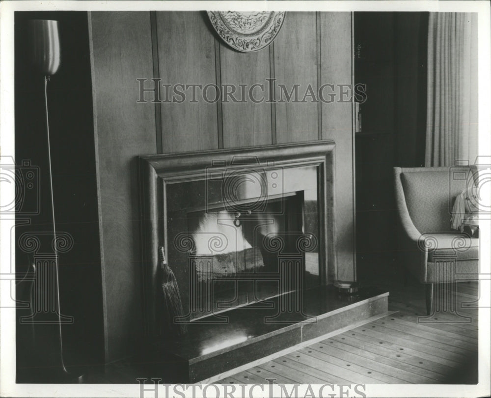 1969 Press Photo Fireplace - RRW55213 - Historic Images