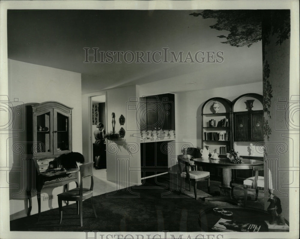 1967 Press Photo Lake Point Tower apartments bedroom - RRW55415 - Historic Images