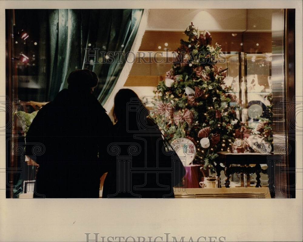 1992 Press Photo Christmas Christofle - RRW55451 - Historic Images
