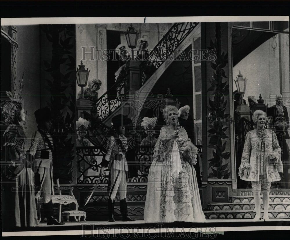 1970 Press Photo Richard Strauss Rosenkavalier Curtain - RRW55621 - Historic Images