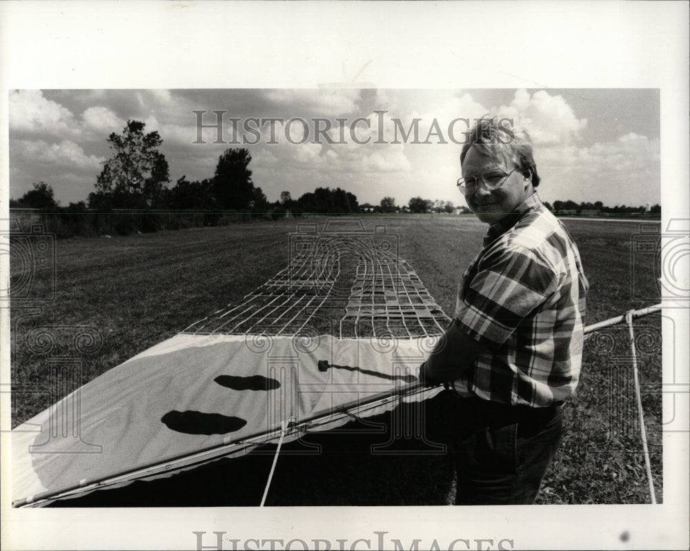 1991 Press Photo Aerial Advertising Cory Fanning - RRW55691 - Historic Images