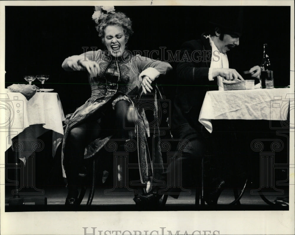 1986 Press Photo Barbara Daniels Alessandro Corbelli - RRW55733 - Historic Images