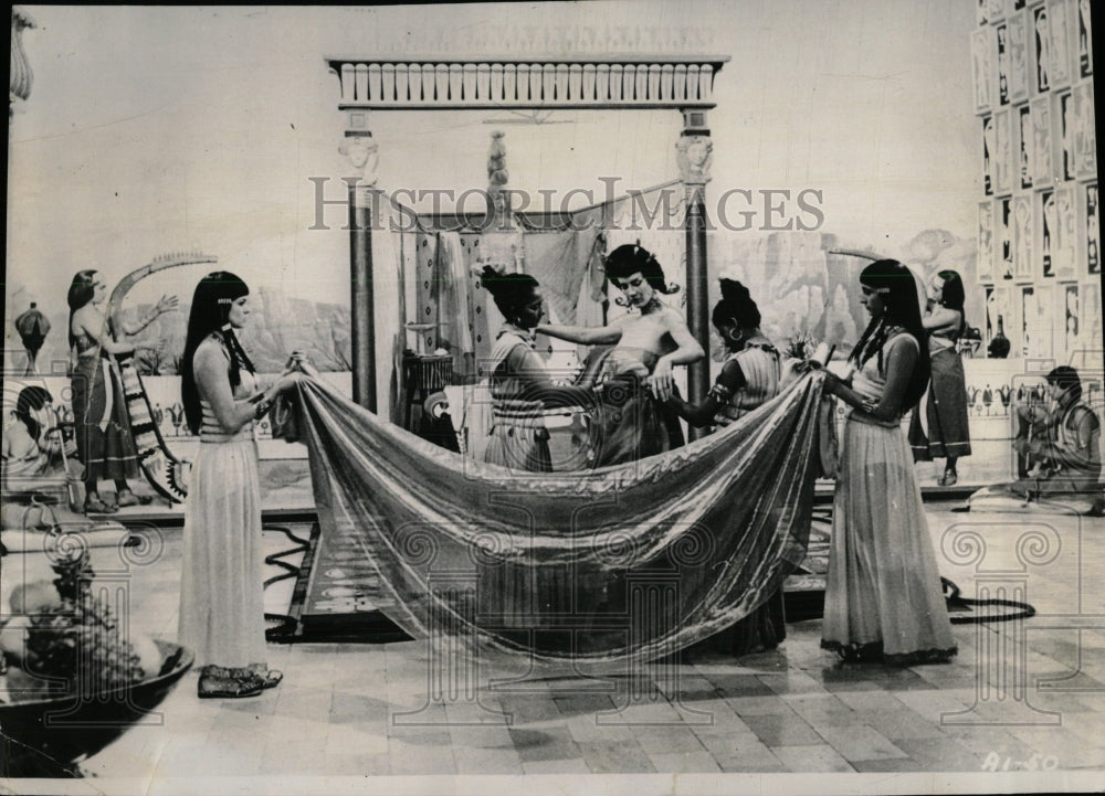 1954 Press Photo Scene From The Opera &quot;Aida&quot; - RRW55785 - Historic Images