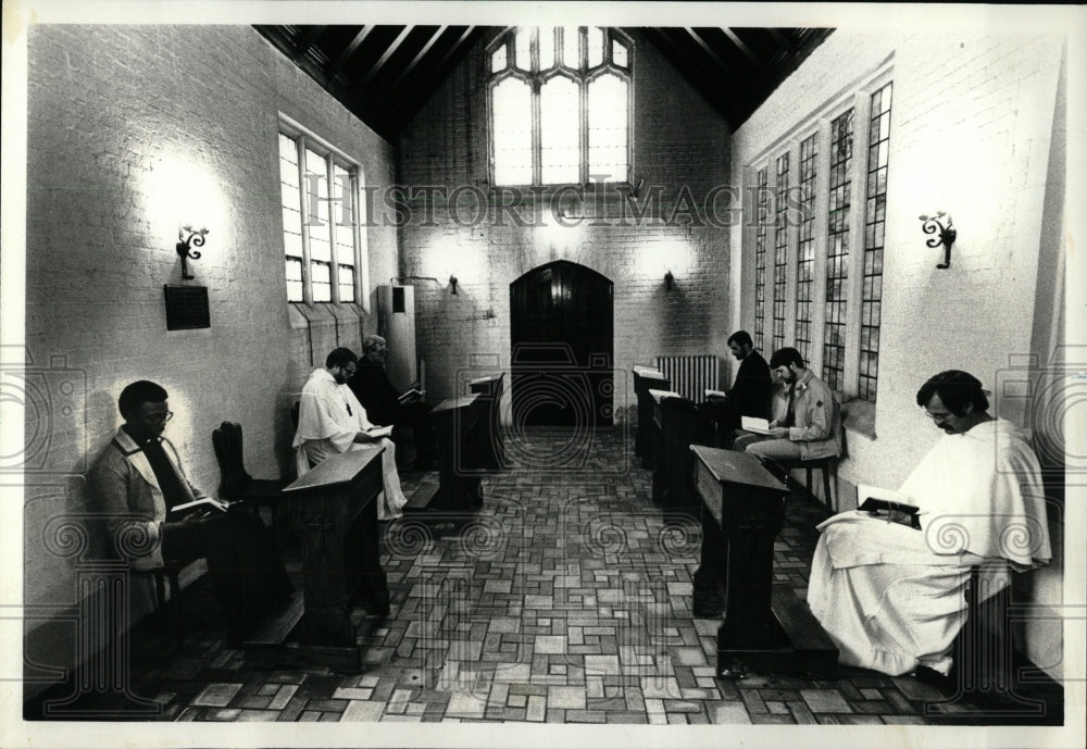 1980 Press Photo Monks St. Barnabas Episcopal Church - RRW56149 - Historic Images