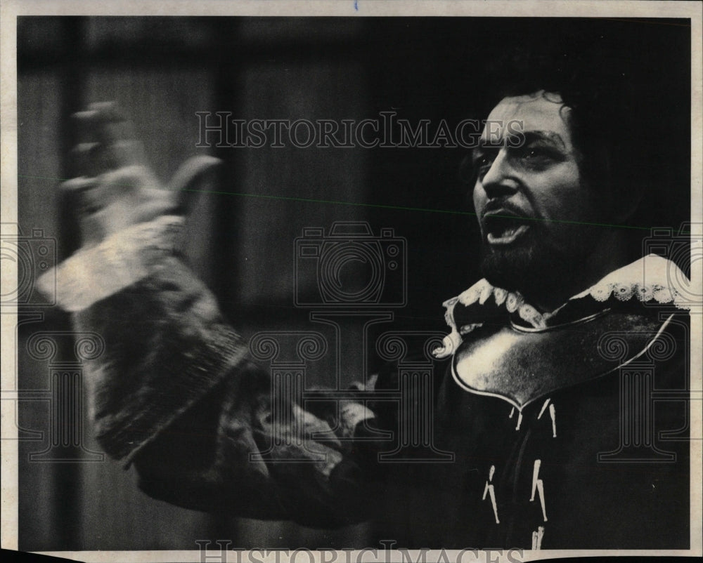 1976 Press Photo Lyric Opera "A Masked Ball" - RRW56353 - Historic Images