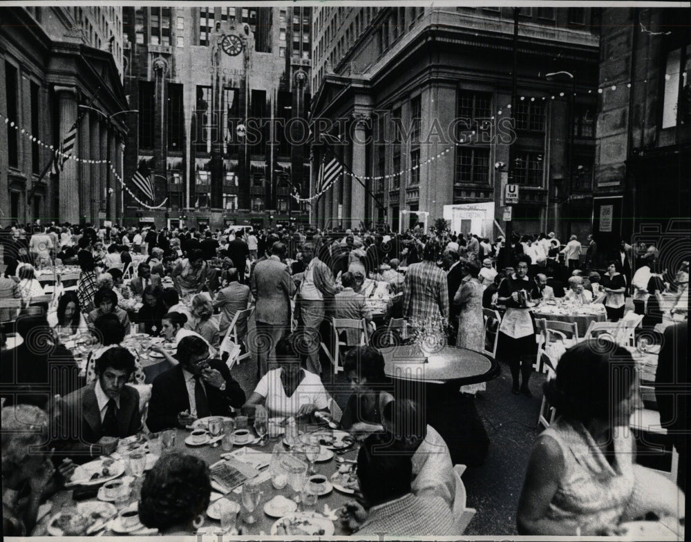 1973 Press Photo LaSalle St. bash for Boy Scouts - RRW56417 - Historic Images