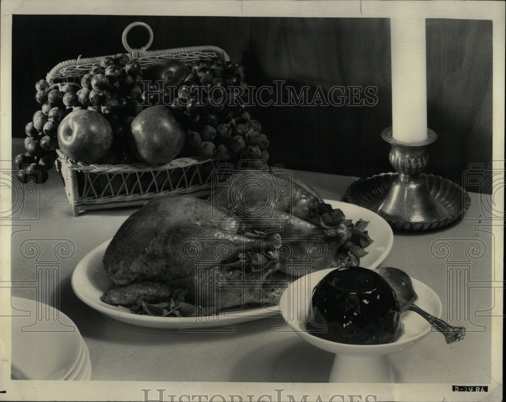 1966 Press Photo Hunter&#39;s Dinner has Spiced Grape Jelly - RRW56525 - Historic Images